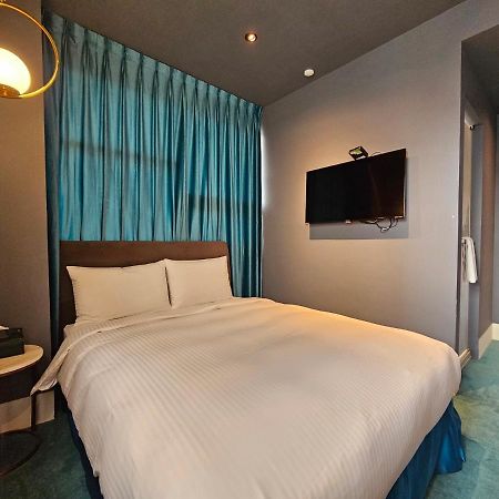 Modern Inn Tajcshung Kültér fotó
