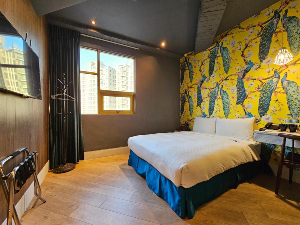 Modern Inn Tajcshung Kültér fotó