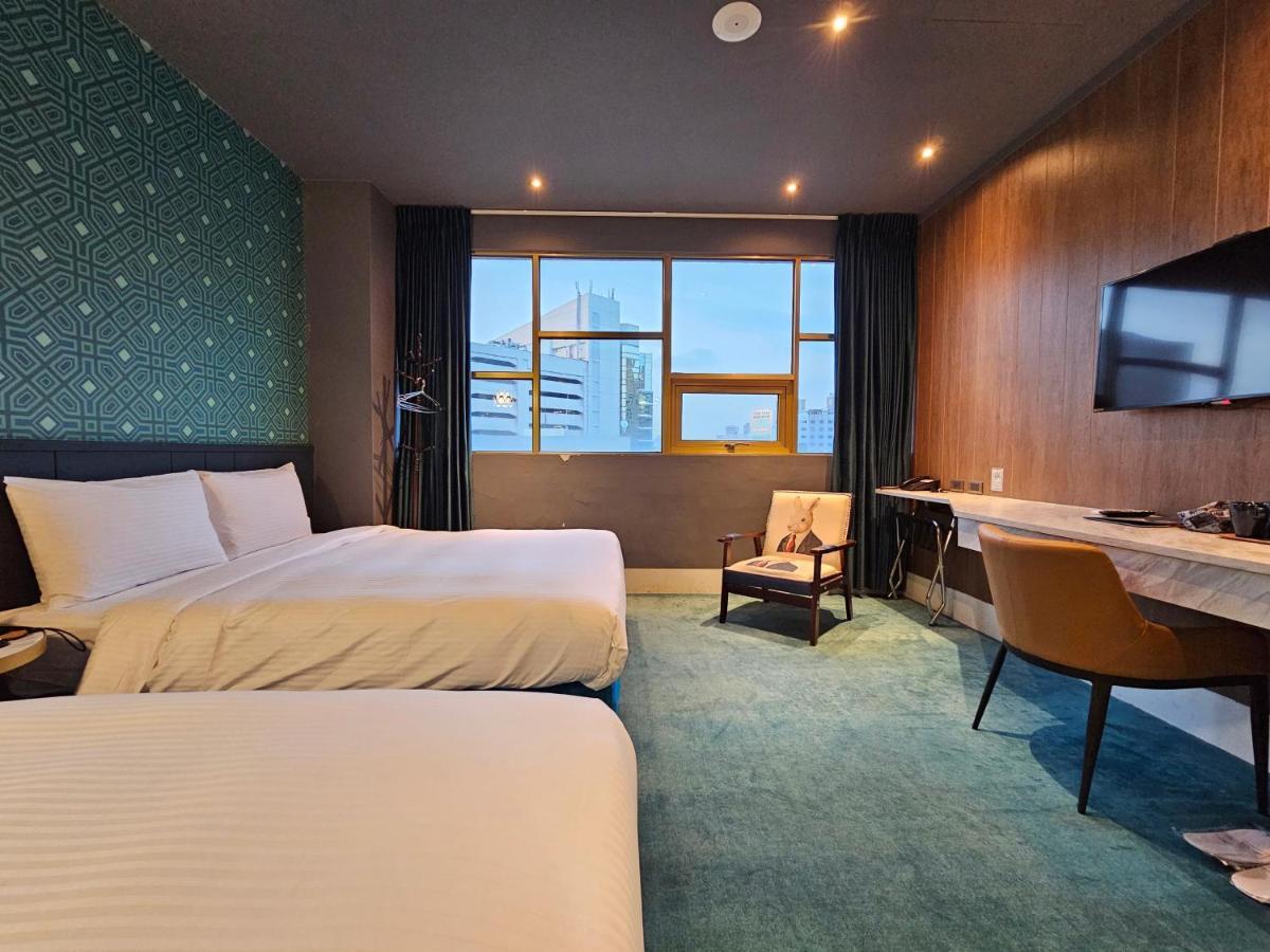 Modern Inn Tajcshung Kültér fotó