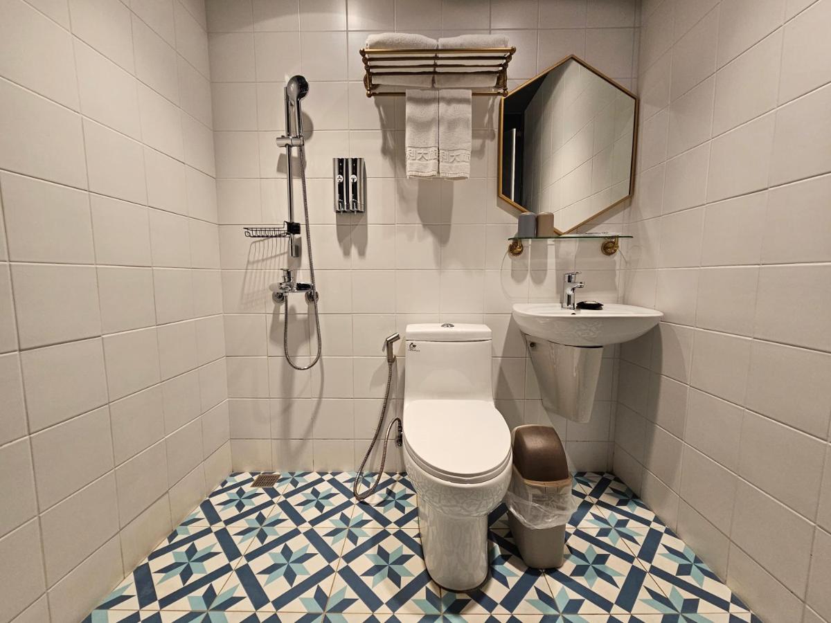 Modern Inn Tajcshung Kültér fotó