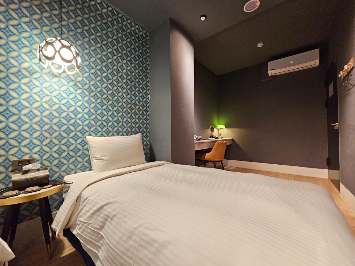 Modern Inn Tajcshung Kültér fotó