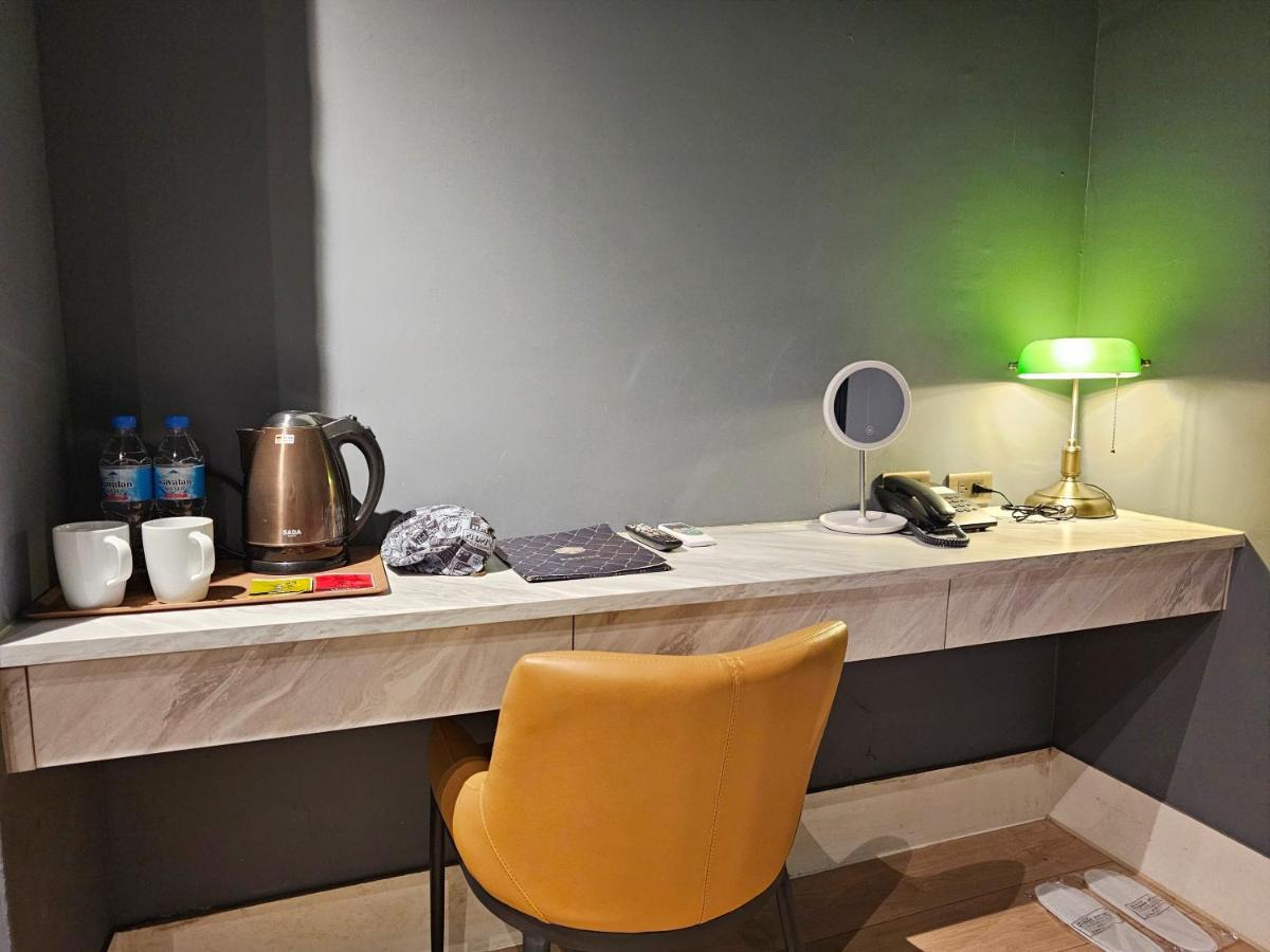 Modern Inn Tajcshung Kültér fotó