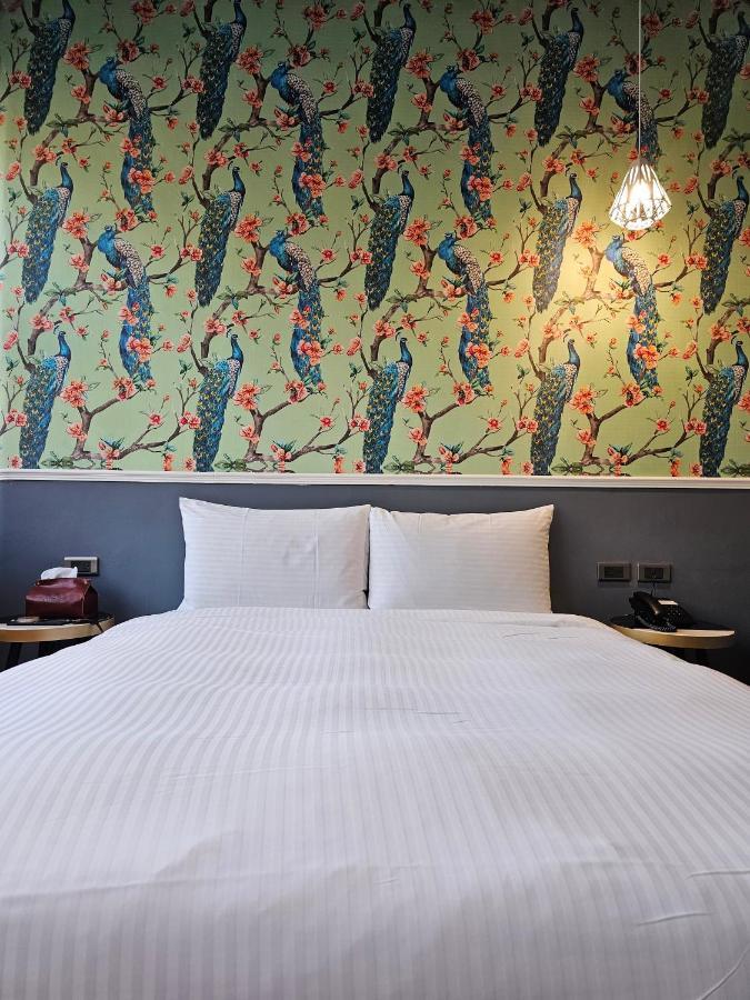 Modern Inn Tajcshung Kültér fotó